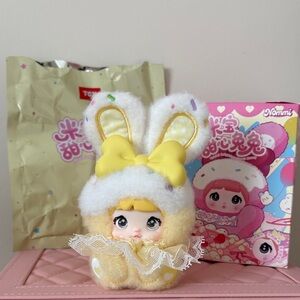 Authentic Nommi Baby Sweetheart Bunny Plush Keychain Open Blind Box Toy